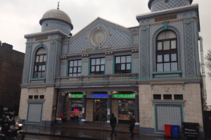 Masjid Aziziye di London