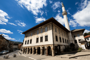 Masjid Multi Warna di Bosnia dan Herzegovina