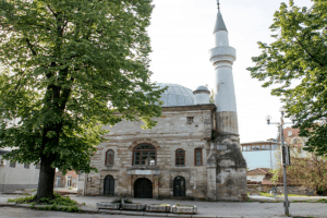 Masjid Kurshumlu