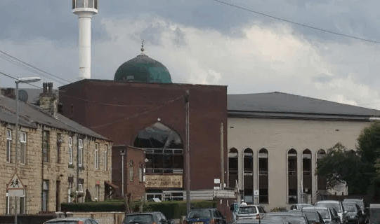 Masjid Markazi, Dewsbury, Inggris