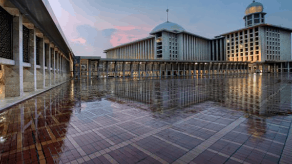 7 Keistimewaan Masjid Istiqlal