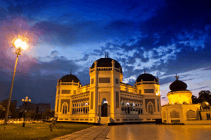 8 Hal Tentang Masjid Al Mashun Medan