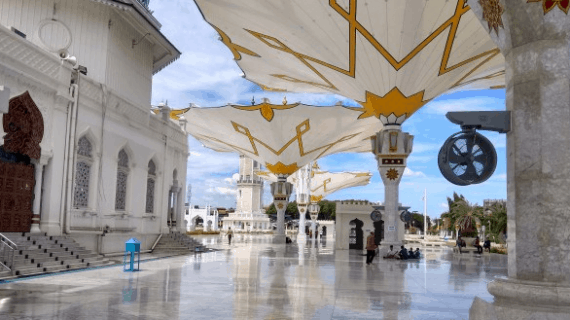 4 Fakta Mengagumkan Masjid Raya Baiturrahman Aceh