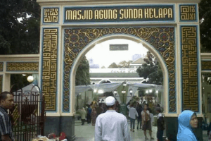 7 Aktivitas Masjid Sunda Kelapa Menteng Jakarta