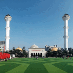 6 Fakta Menarik Masjid Agung Bandung 