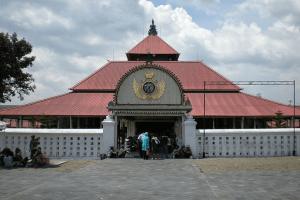 4 Keistimewaan Masjid Gedhe Kauman Yogyakarta