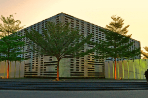 6 Arsitektur Masjid Al Irsyad Parahyangan Yang Menakjubkan