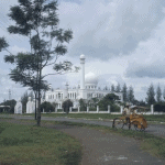 2 Keistimewaan Masjid Agung Al Azhar Kebayoran Baru