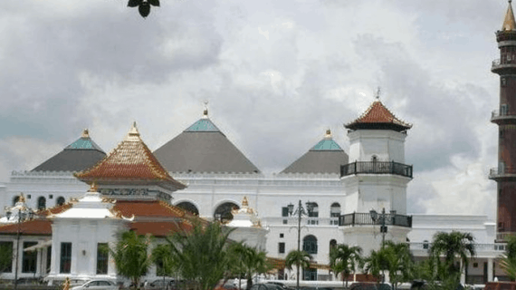 5 Perubahan Arsitektur Masjid Agung Palembang