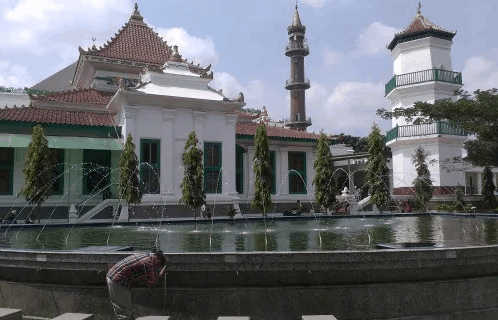 Sejarah Masjid Agung Palembang dan 8 Fasilitas Menarik