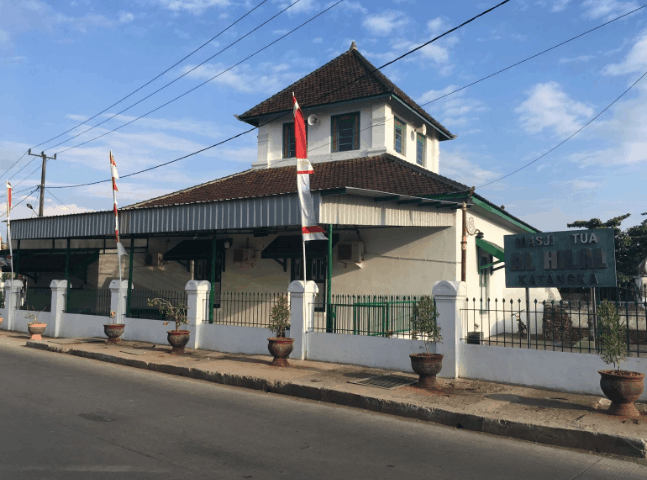 4 Keistimewaan Masjid Katangka  Gowa