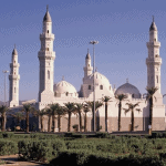 MASJID QUBA : Sejarah, Arsitektur, dan Keutamaan