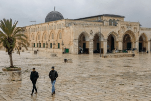MASJID Al AQSA : Sejarah, Arsitektur Dan Keistimewaan