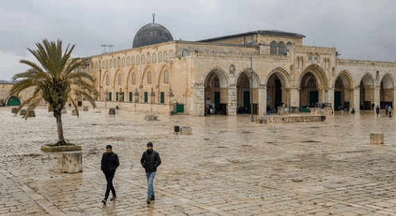 MASJID Al AQSA : Sejarah, Arsitektur Dan Keistimewaan