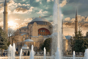 6 Hal Menakjubkan Hagia Sophia