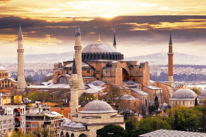 Hagia Sophia Dalam 4 Era Kekuasaan