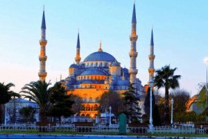 5 Masjid Mirip Hagia Sophia
